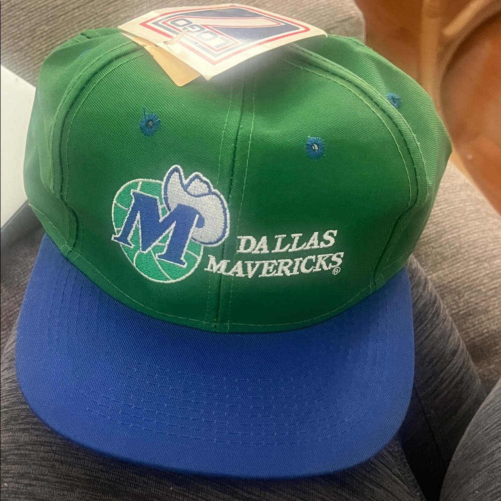 Vintage Dallas Mavericks Green and Blue Cap from the 1990s with tags